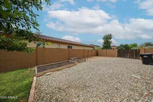 17681 W Molly Ln, Surprise, AZ 85387 - Photo 68