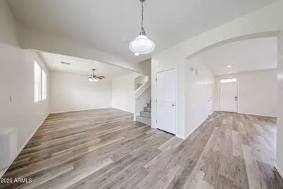17681 W Molly Lane, Surprise, AZ 85387 - Photo 18