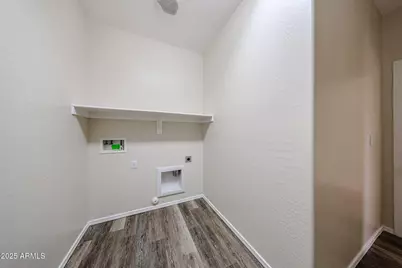 17681 W Molly Lane, Surprise, AZ 85387 - Photo 28