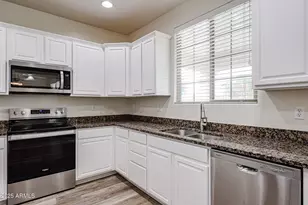 17681 W Molly Ln, Surprise, AZ 85387 - Photo 14