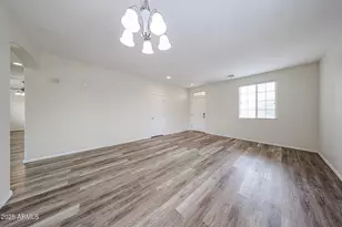 17681 W Molly Ln, Surprise, AZ 85387 - Photo 6