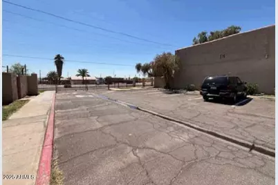 5002 N 41st Avenue, Phoenix, AZ 85019 - Photo 16