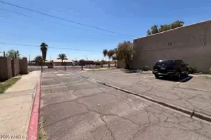 5002 N 41st Ave, Phoenix, AZ 85019 - Photo 16