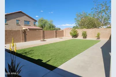 36114 W Vera Cruz Drive, Maricopa, AZ 85138 - Photo 2