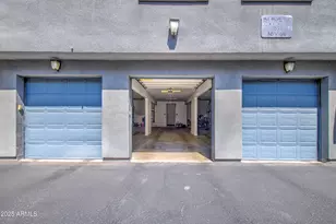 615 E Portland St, Phoenix, AZ 85004 - Photo 32