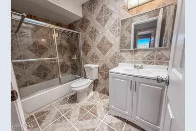 7903 N 61st Avenue, Glendale, AZ 85301 - Photo 20