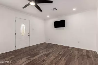 538 W 13th Street, Tempe, AZ 85281 - Photo 6