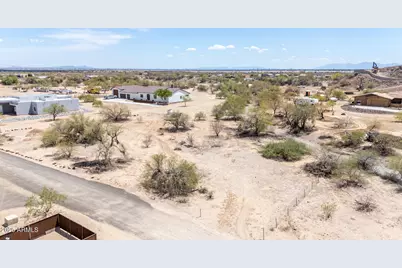 14617 W Pinnacle Vista Road #-, Surprise, AZ 85387 - Photo 10