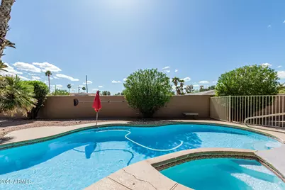 1207 E Clearview Drive, Casa Grande, AZ 85122 - Photo 1