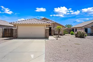 8657 E Capri Ave, Mesa, AZ 85208 - Photo 1
