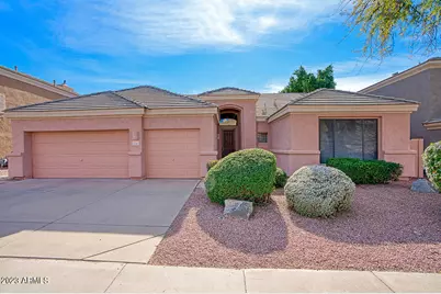 9729 E Celtic Drive, Scottsdale, AZ 85260 - Photo 1