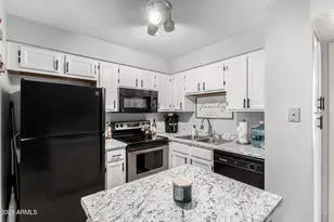 19820 N 13th Ave, Phoenix, AZ 85027 - Photo 1