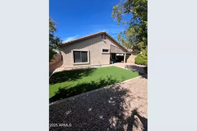 861 S Honeysuckle Lane, Gilbert, AZ 85296 - Photo 10