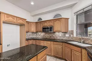 15639 W Peakview Dr, Surprise, AZ 85387 - Photo 28