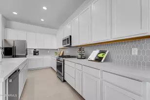 4050 E Brittlebush Ln, San Tan Valley, AZ 85140 - Photo 14