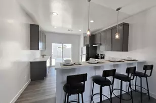 8679 W Raven Dr, Arizona City, AZ 85123 - Photo 10