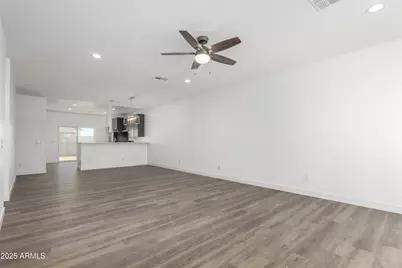 8679 W Raven Drive, Arizona City, AZ 85123 - Photo 6