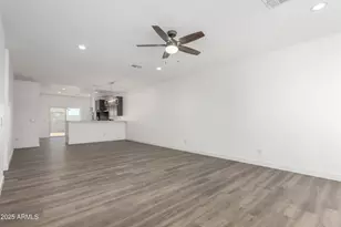 8679 W Raven Dr, Arizona City, AZ 85123 - Photo 6