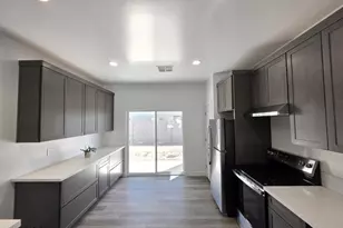 8679 W Raven Dr, Arizona City, AZ 85123 - Photo 14