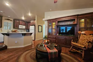 650 N Hawes Rd, Mesa, AZ 85207 - Photo 18