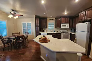 650 N Hawes Rd, Mesa, AZ 85207 - Photo 12