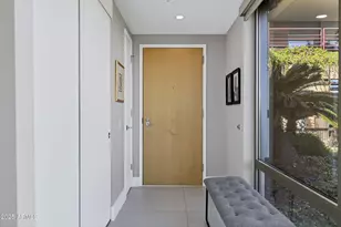 7137 E Rancho Vista Dr, Scottsdale, AZ 85251 - Photo 2