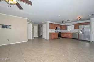 11460 W Eden McKenzie Dr, Surprise, AZ 85378 - Photo 10