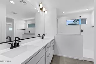 9964 W Piccadilly Rd, Avondale, AZ 85392 - Photo 26