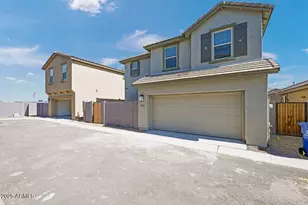 9964 W Piccadilly Rd, Avondale, AZ 85392 - Photo 2