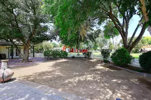 17730 E Brooks Farm Rd, Gilbert, AZ 85298 - Photo 38