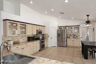 17730 E Brooks Farm Rd, Gilbert, AZ 85298 - Photo 12