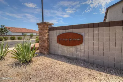 1130 E Meadowbrook Drive, Casa Grande, AZ 85122 - Photo 2