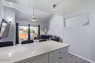 8055 E Thomas Rd, Scottsdale, AZ 85251 - Photo 6