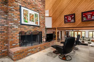 6830 N 46th Pl, Paradise Valley, AZ 85253 - Photo 10