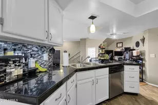 15834 E Sunflower Dr, Fountain Hills, AZ 85268 - Photo 14