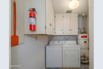 10559 W Coggins Drive, Sun City, AZ 85351 - Photo 14