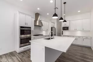 26860 N 102nd Ln, Peoria, AZ 85383 - Photo 4