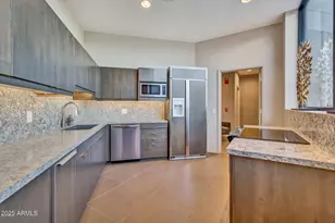 1040 E Osborn Rd, Phoenix, AZ 85014 - Photo 38