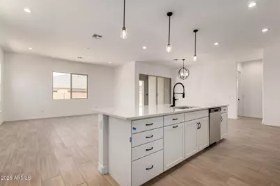 16550 W Creedance Boulevard, Surprise, AZ 85387 - Photo 12