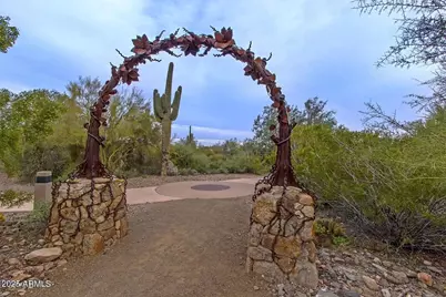 12845 W Milton Drive, Peoria, AZ 85383 - Photo 48