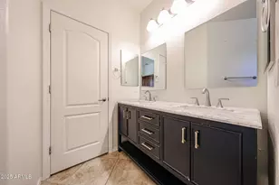 12679 W Lowden Rd, Peoria, AZ 85383 - Photo 28