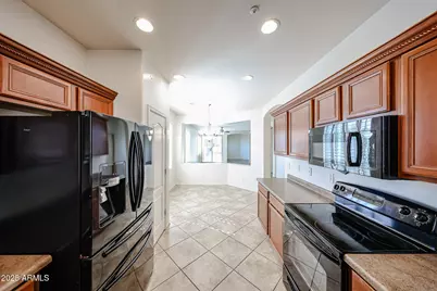 12679 W Lowden Road, Peoria, AZ 85383 - Photo 18