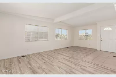 2819 W Louise Drive, Phoenix, AZ 85027 - Photo 10