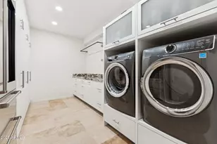 7121 E Rancho Vista Dr, Scottsdale, AZ 85251 - Photo 24