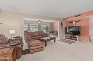 9606 W Long Hills Dr, Sun City, AZ 85351 - Photo 10