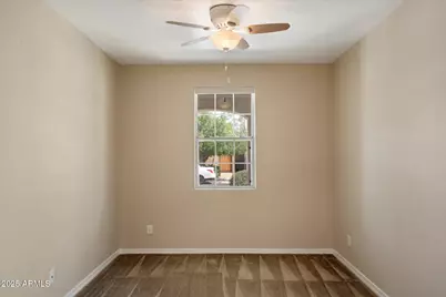 737 E Harwell Road, Phoenix, AZ 85042 - Photo 24