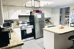 2377 W Hazelwood St, Phoenix, AZ 85015 - Photo 2