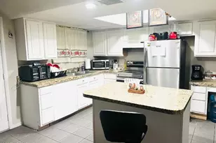 2377 W Hazelwood St, Phoenix, AZ 85015 - Photo 8