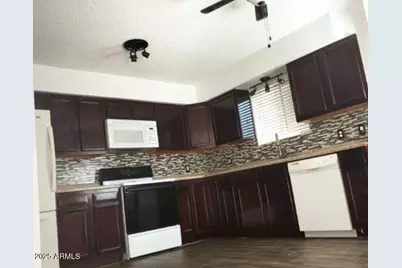 1138 E 2nd Street, Mesa, AZ 85203 - Photo 2