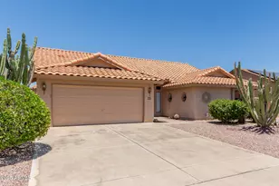 9802 W Rockwood Dr, Peoria, AZ 85382 - Photo 4
